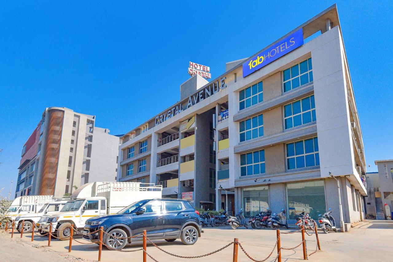 Fabhotel Crystal - Nr Odau Ring Road Αχμπανταμπάντ Εξωτερικό φωτογραφία